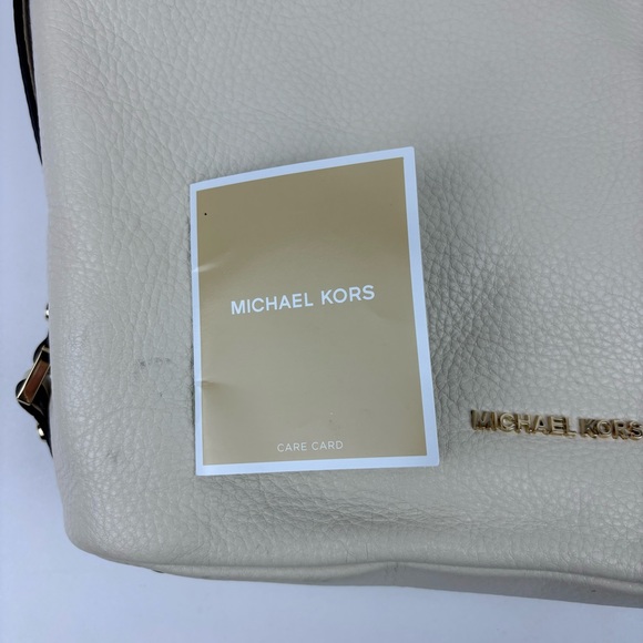 MICHAEL MICHAEL KORS Bedford Belted White Pebble Leather Hobo Shoulder Bag Large - Picture 5 of 16